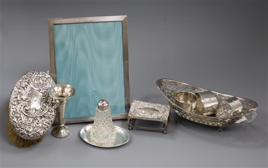 A small collection of silver and silver-mounted items,